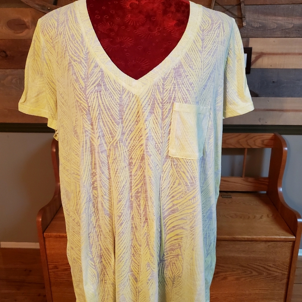 Torrid Yellow Short Sleeve Pocket Top